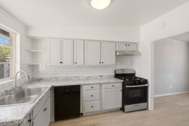 5014 E Baker Street, Tucson, AZ 85711