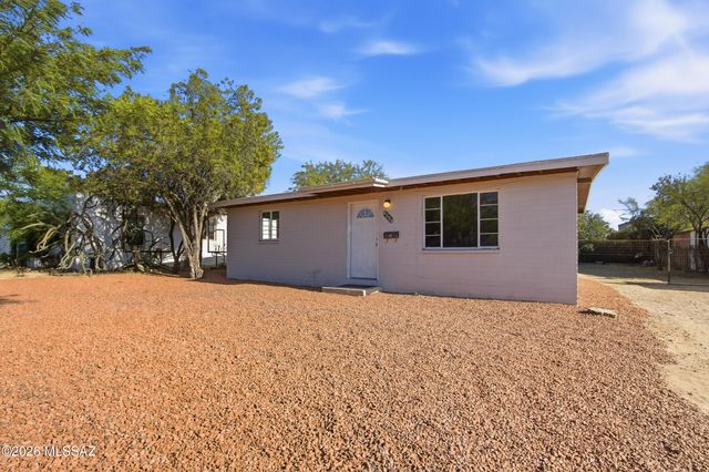 5014 E Baker Street, Tucson, AZ 85711
