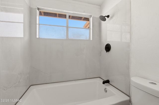 5014 E Baker Street, Tucson, AZ 85711