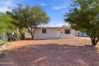 5014 E Baker Street, Tucson, AZ 85711