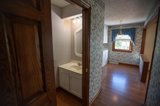 541 Willey Road, Delaware, OH 43015