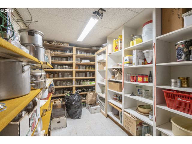 11650 Ne RED HILLS Rd, Dundee, OR 97115