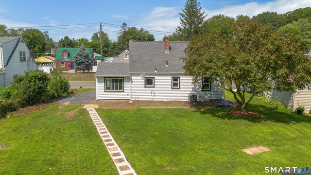 207 Nichols Drive, Waterbury, CT 06708