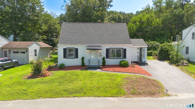 207 Nichols Drive, Waterbury, CT 06708