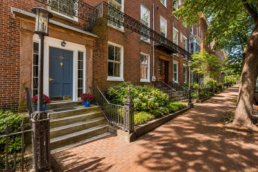 94 Park Street 3, Portland, ME 04101 — photo 2