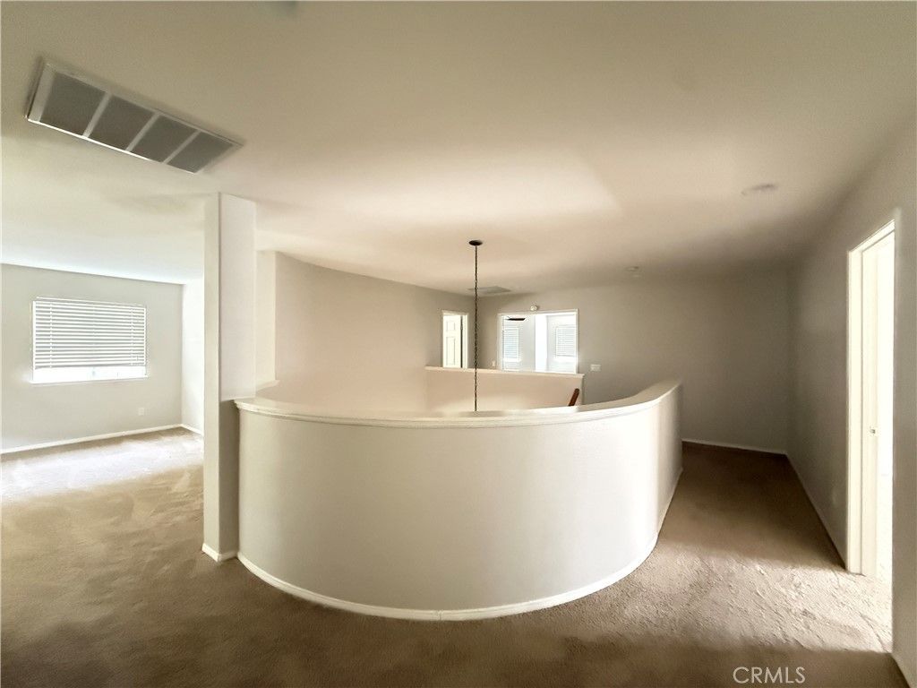 Image 18 of property listing at 38218 Clera Creek St., Murrieta, CA 92562