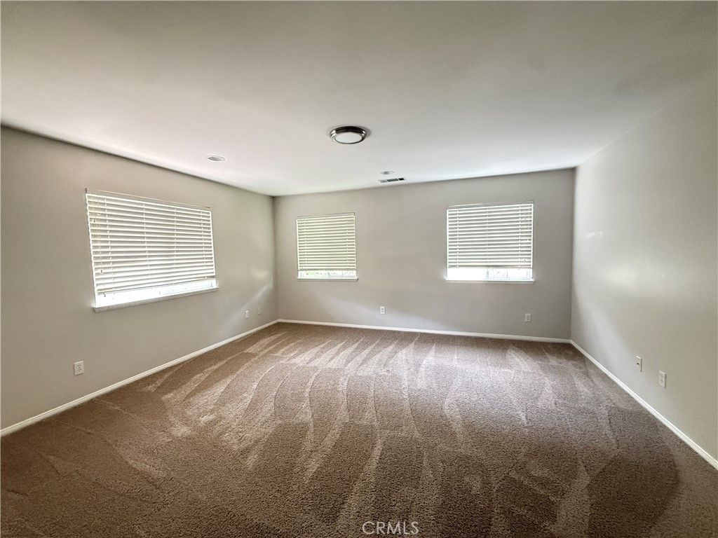 Image 19 of property listing at 38218 Clera Creek St., Murrieta, CA 92562