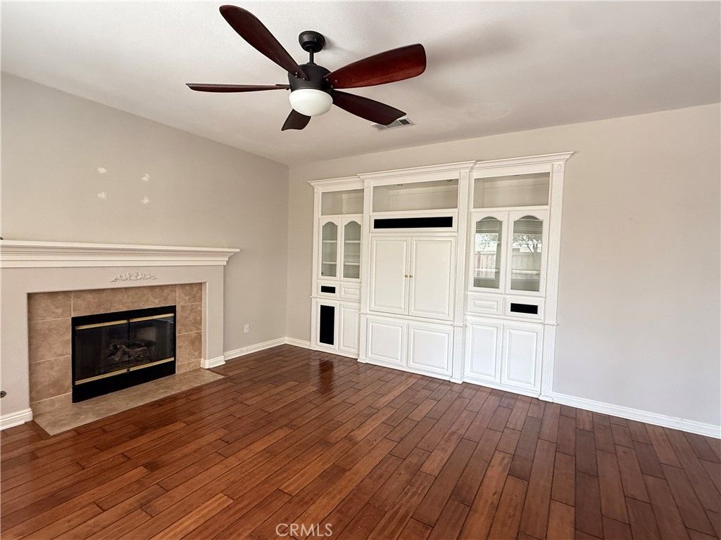 Image 8 of property listing at 38218 Clera Creek St., Murrieta, CA 92562