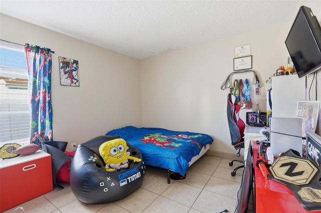 140 SEABREEZE CIRCLE, Kissimmee, FL 34743