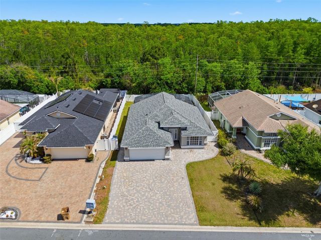 140 SEABREEZE CIRCLE, Kissimmee, FL 34743