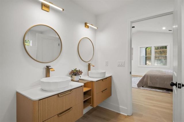 1344 Lynford SW Drive, Atlanta, GA 30310