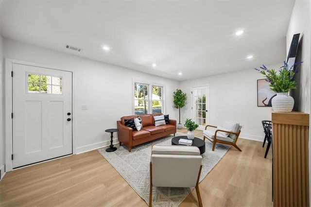 1344 Lynford SW Drive, Atlanta, GA 30310