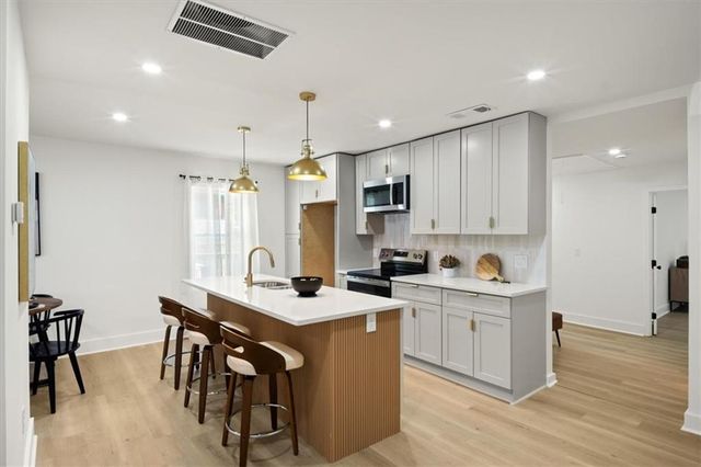 1344 Lynford SW Drive, Atlanta, GA 30310