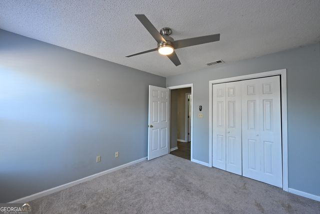 2802 Stonewater Drive, Albany, GA 31721