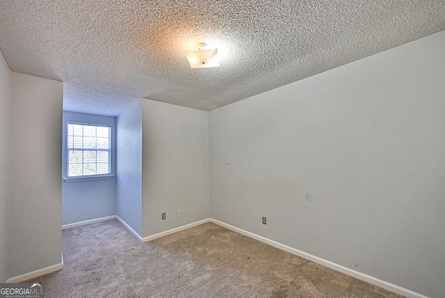 2802 Stonewater Drive, Albany, GA 31721