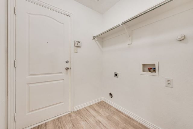 1547 Vida Court, Dallas, TX 75253