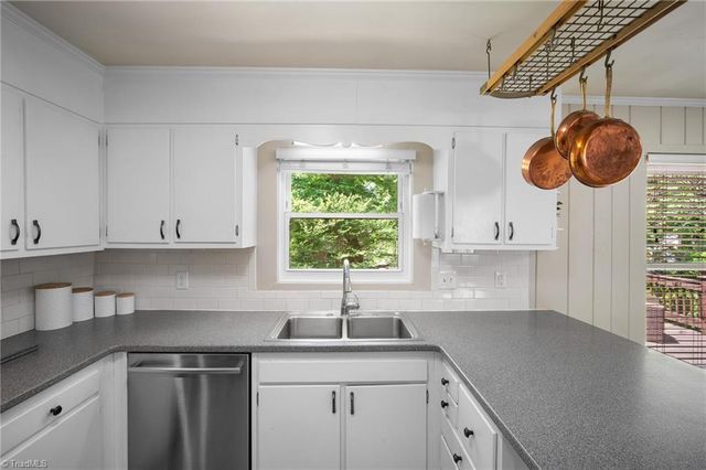 738 Elderwood Avenue, Winston-salem, NC 27103