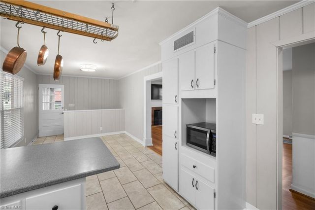 738 Elderwood Avenue, Winston-salem, NC 27103