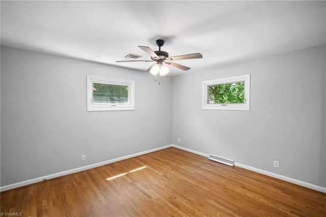 738 Elderwood Avenue, Winston-salem, NC 27103