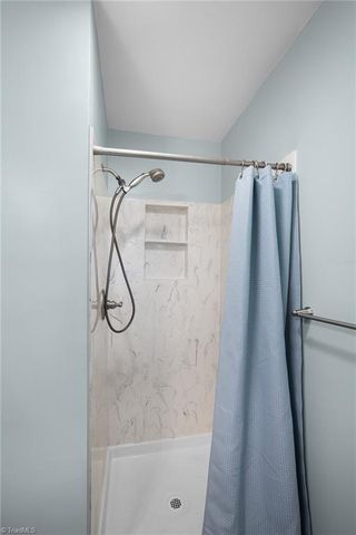 738 Elderwood Avenue, Winston-salem, NC 27103