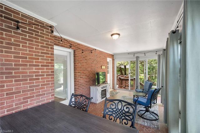 738 Elderwood Avenue, Winston-salem, NC 27103