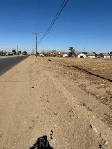 13580 El Cariso, Victorville, CA 92392