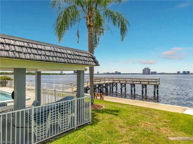 3358 N Key DR 2, North Fort Myers, FL 33903