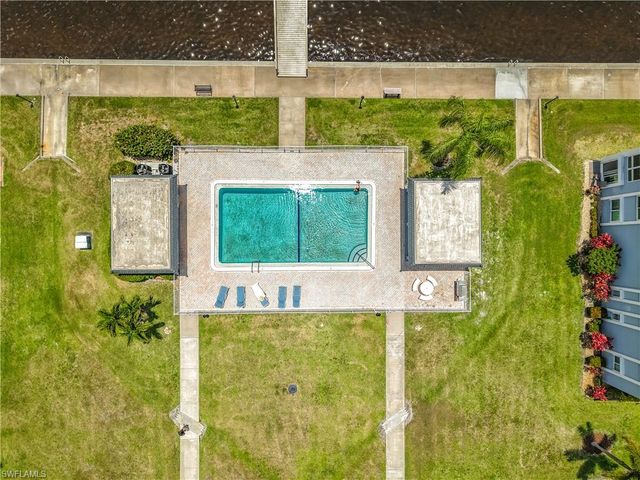 3358 N Key DR 2, North Fort Myers, FL 33903