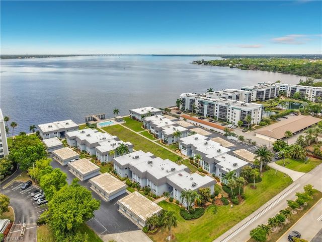3358 N Key DR 2, North Fort Myers, FL 33903