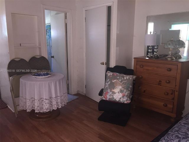 22 SW 11th St, Dania Beach, FL 33004