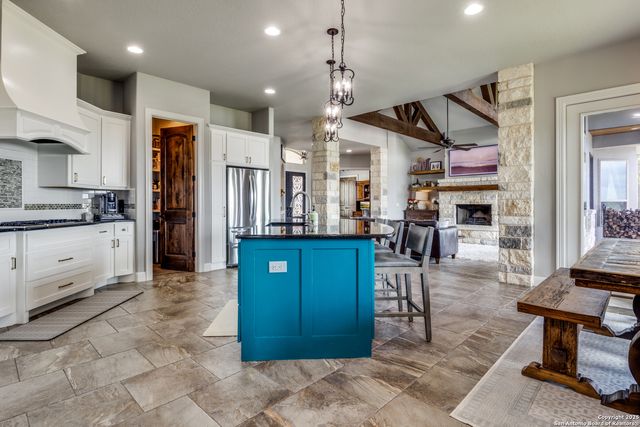 109 Towne View Circle, Boerne, TX 78006
