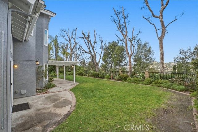3537 Foxglove Road, Glendale, CA 91206