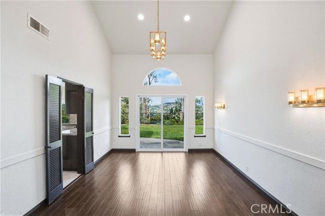 3537 Foxglove Road, Glendale, CA 91206