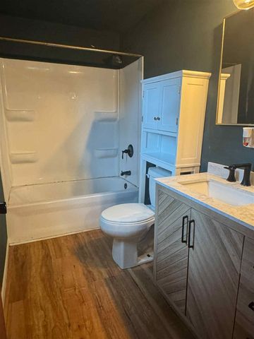 117 Lovell Street, Schoolcraft, MI 49087