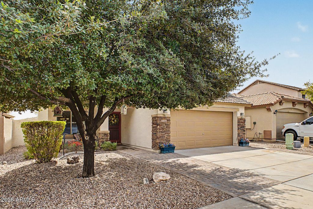 3663 W GOLDMINE MOUNTAIN Drive, San Tan Valley, AZ 85144 — photo 2