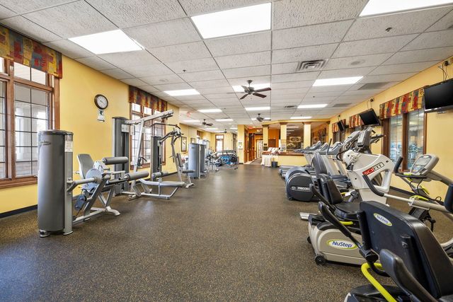 636 S Cadillac Circle, Romeoville, IL 60446