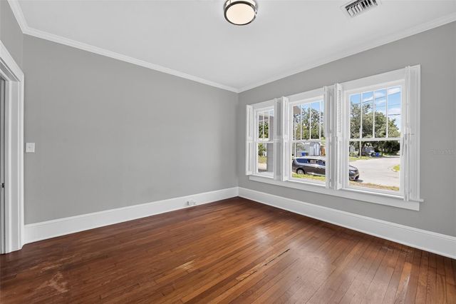 2233 11TH AVENUE W, Bradenton, FL 34205