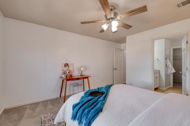 554 Sandstone TRL, Buda, TX 78610