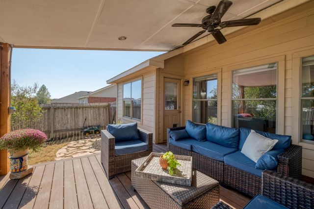554 Sandstone TRL, Buda, TX 78610