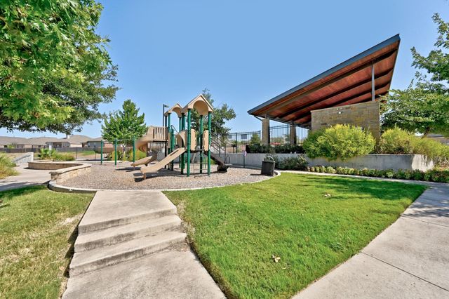 554 Sandstone TRL, Buda, TX 78610