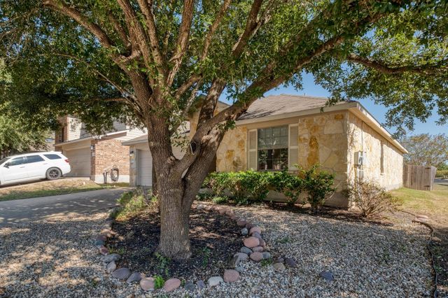 554 Sandstone TRL, Buda, TX 78610