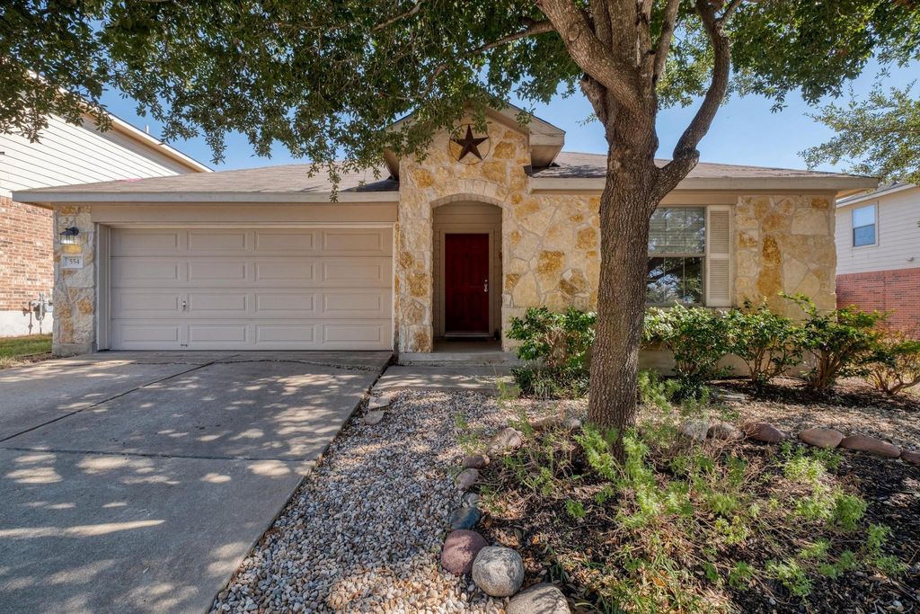 554 Sandstone TRL, Buda, TX 78610