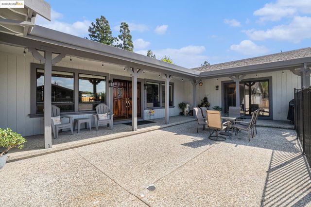 3622 Delancey Ln, Concord, CA 94519