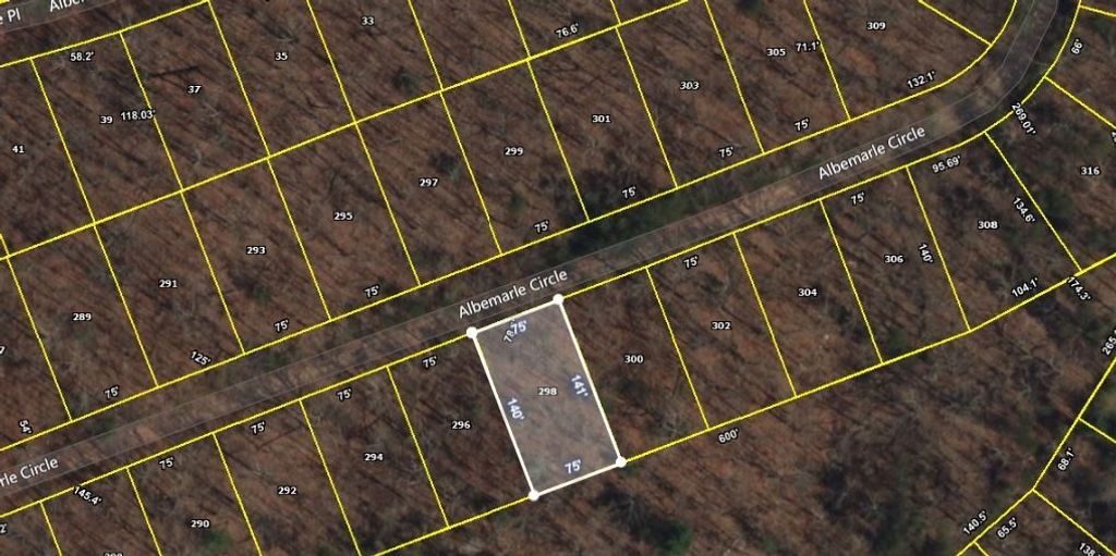 298 Albemarle Cir, Crossville, TN 38558