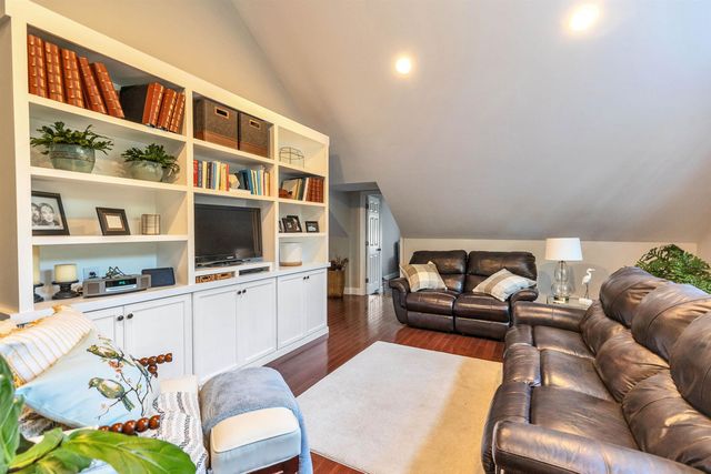 165 West Binney Hill Road, New Ipswich, NH 03071