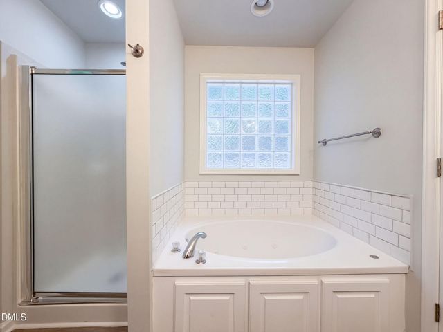 321 Groundsel Place, Clayton, NC 27527