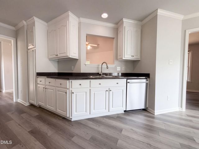 321 Groundsel Place, Clayton, NC 27527