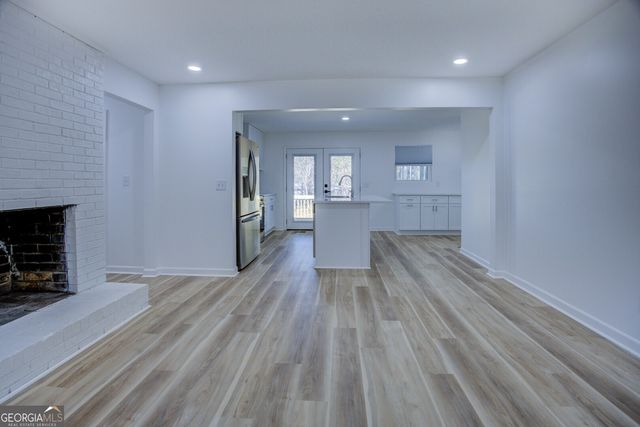 7225 Pineneedle Drive, Covington, GA 30014