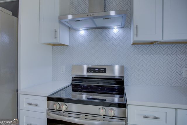 7225 Pineneedle Drive, Covington, GA 30014