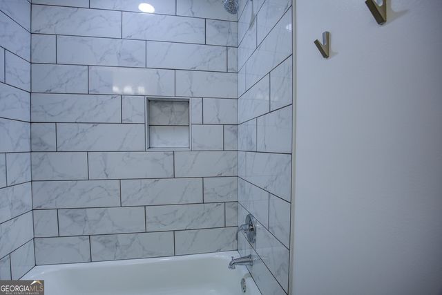 7225 Pineneedle Drive, Covington, GA 30014